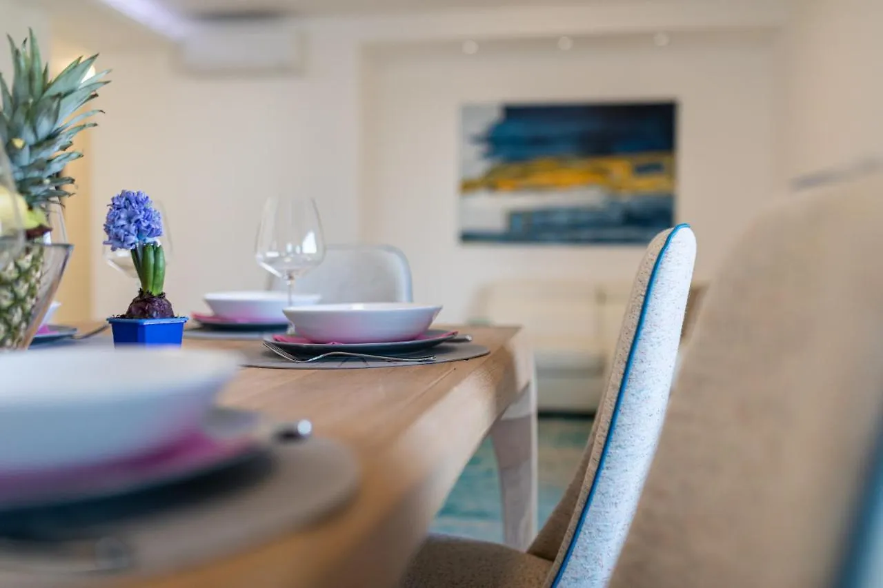 Apartment Tomi By El-Pi Tours Malinska 0*,