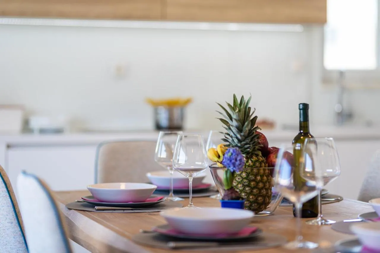Apartment Tomi By El-Pi Tours Malinska